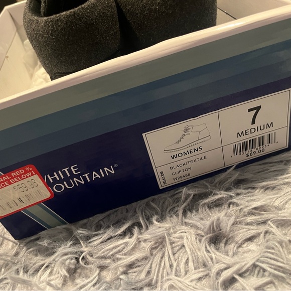 Shoes - Picture 5 of 5